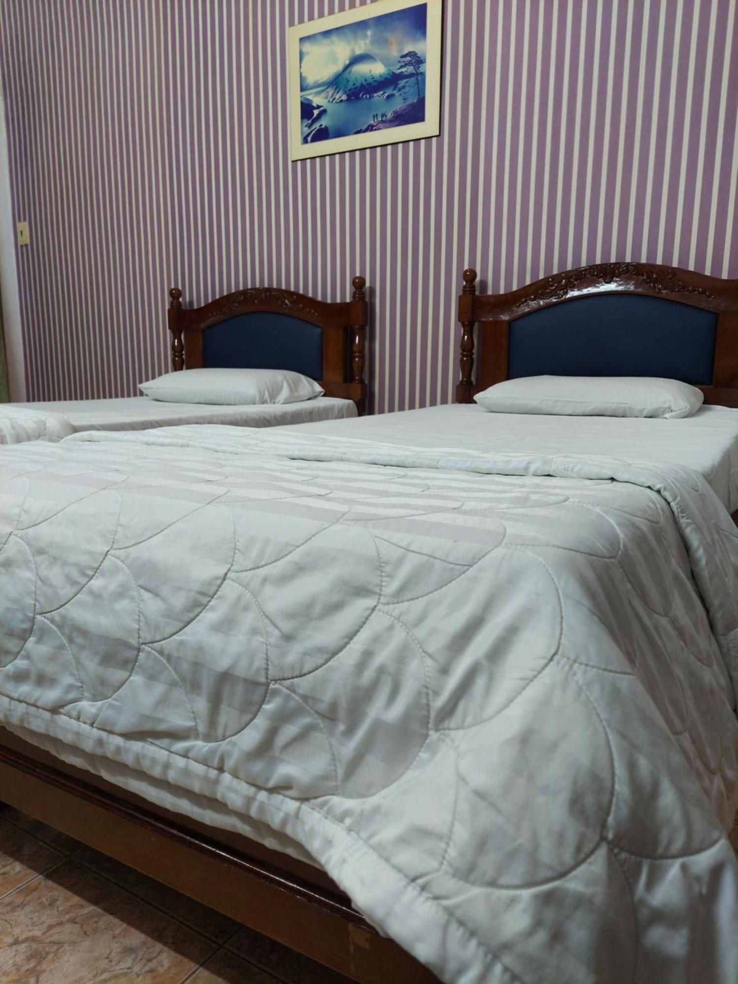Khach San Trung Mai Hotel Ho Chi Minh City Exterior photo